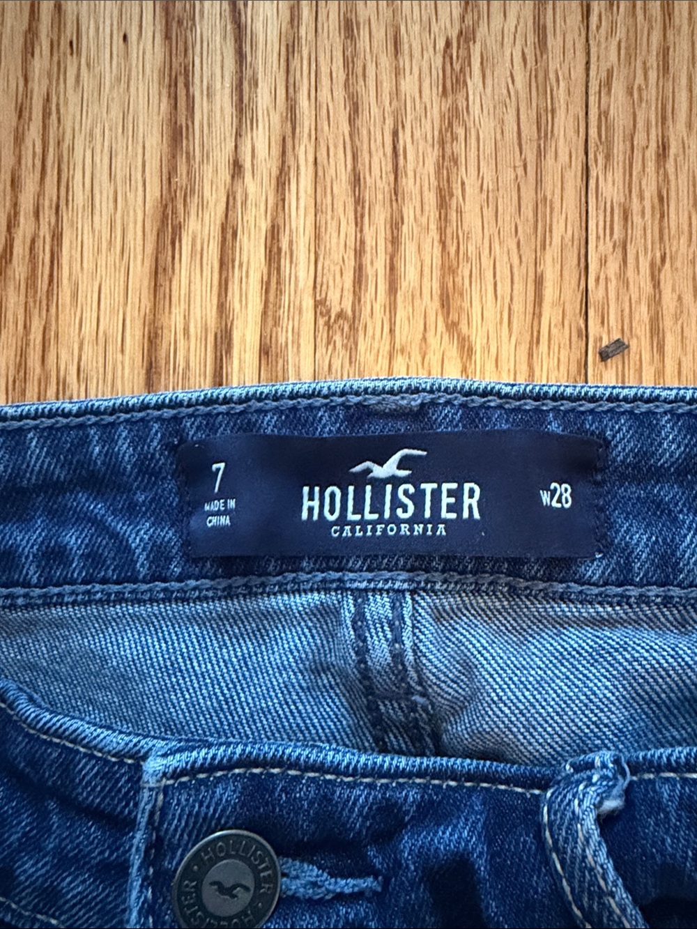 Hollister Y2K Low Rise Midi Short Distressed Vintage Stretch 28/7- Grunge - Picture 2 of 13